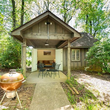 Love Ridge Mountain Lodging Lyndhurst 외부 사진