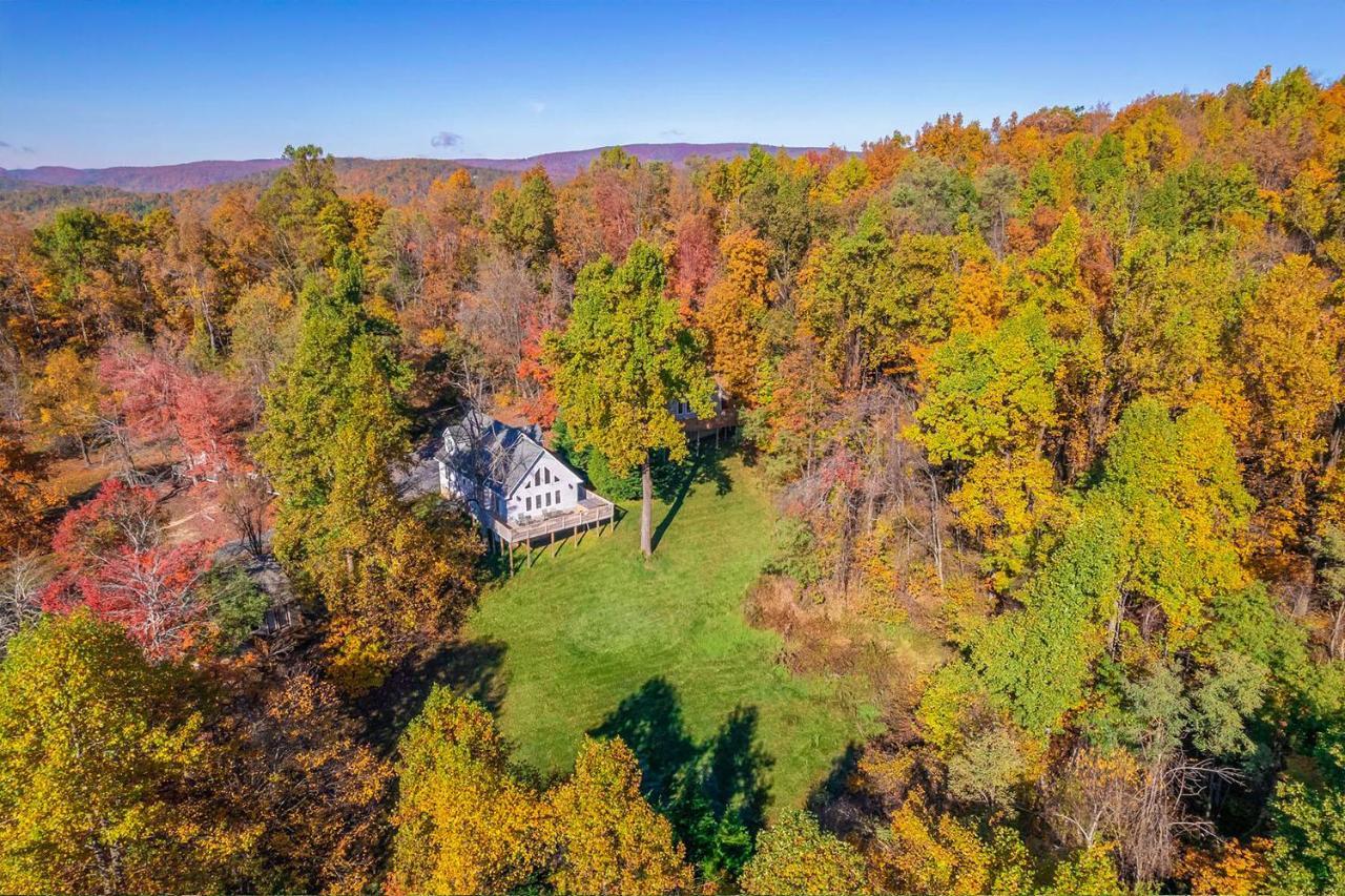 Love Ridge Mountain Lodging Lyndhurst 외부 사진