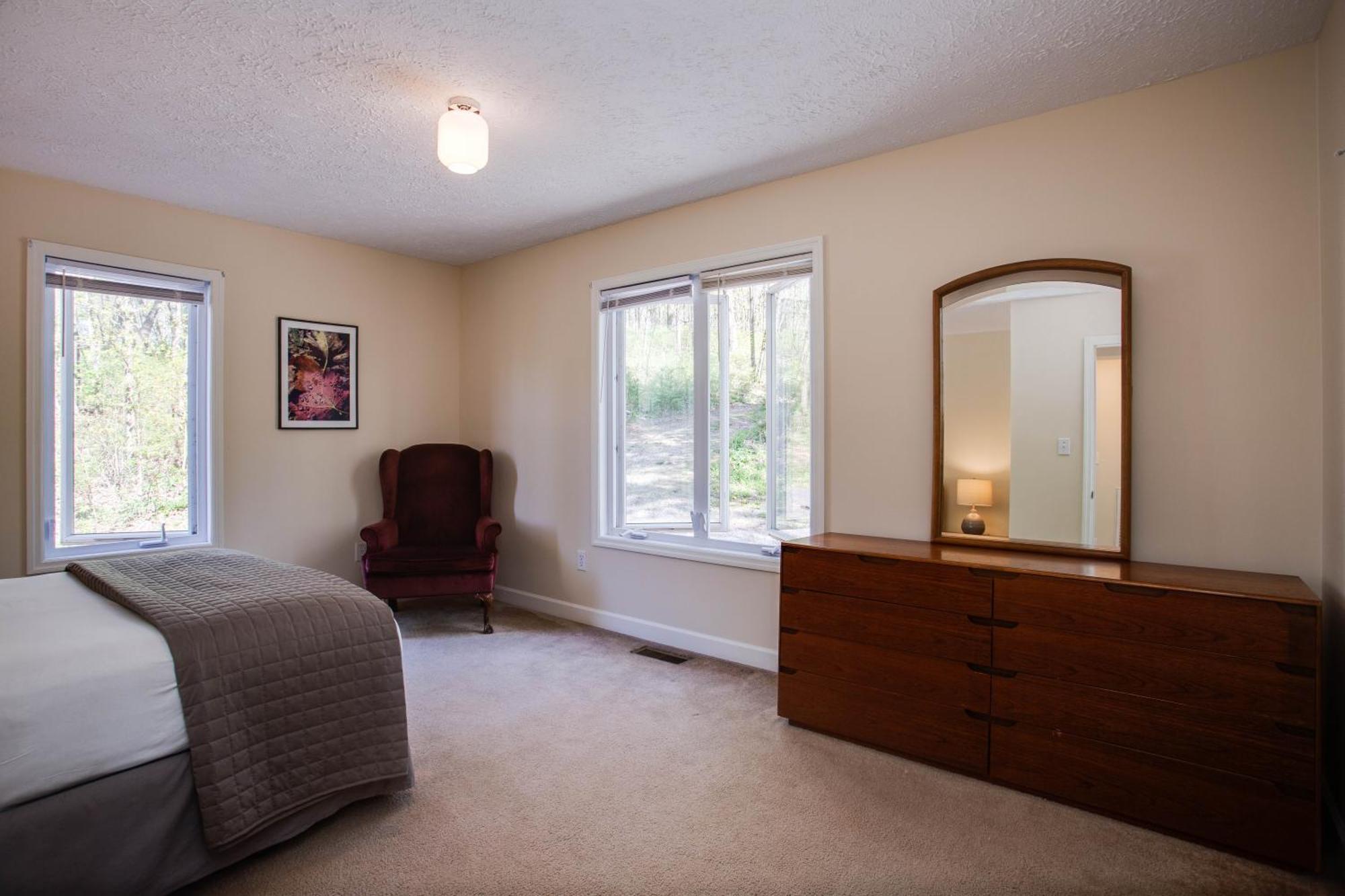 Love Ridge Mountain Lodging Lyndhurst 외부 사진