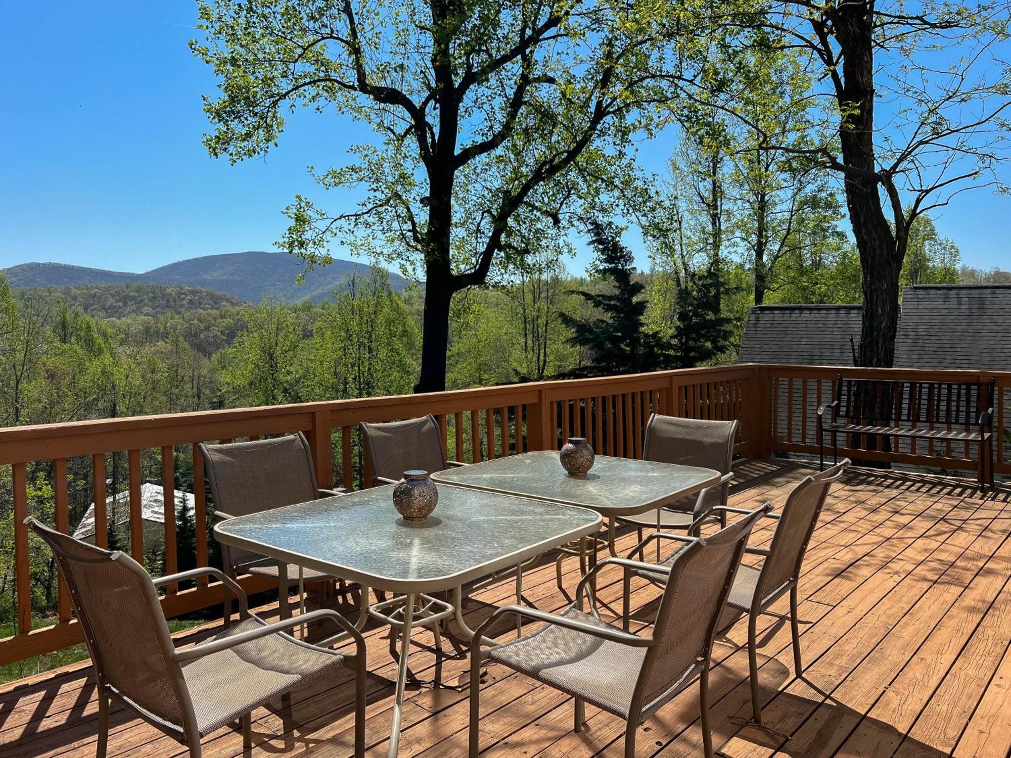 Love Ridge Mountain Lodging Lyndhurst 외부 사진