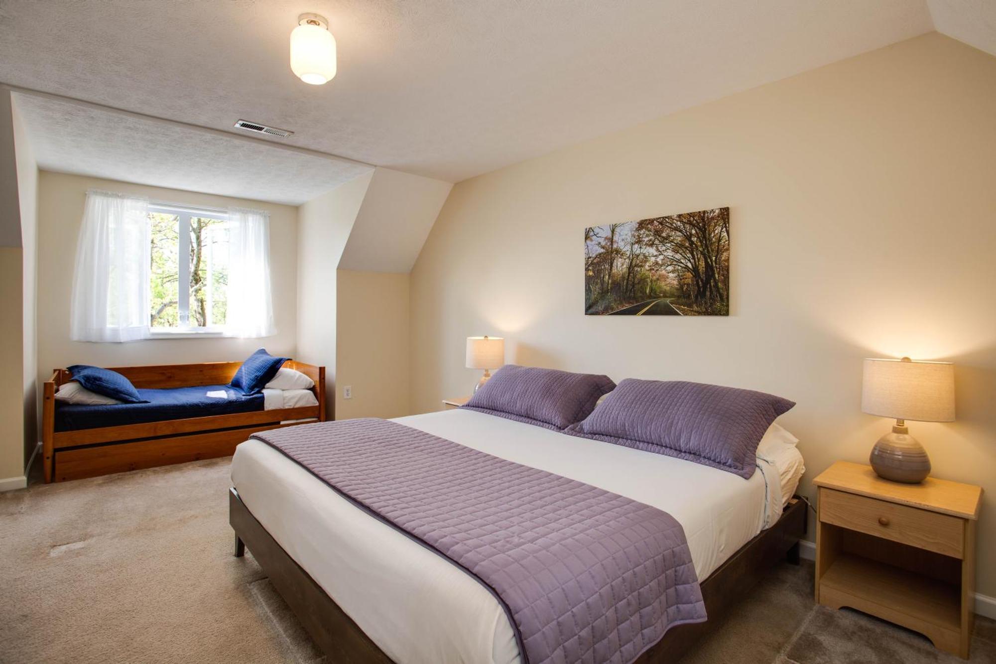 Love Ridge Mountain Lodging Lyndhurst 외부 사진